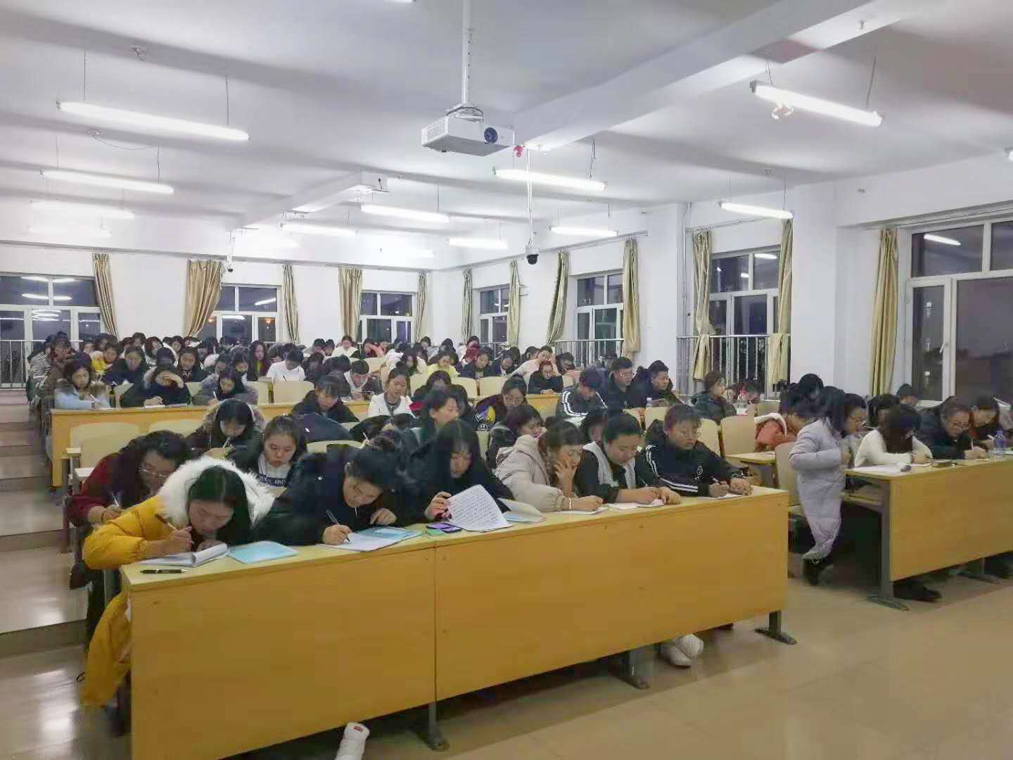 微信图片_20181204100410.jpg
