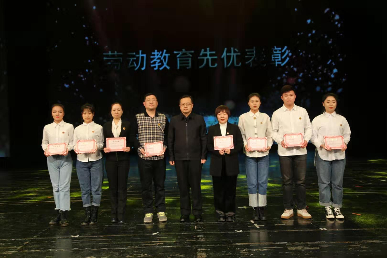 微信图片_20191230193738.jpg
