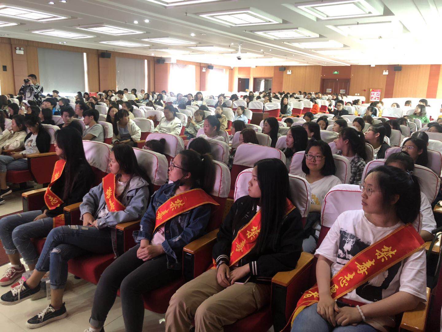 信息-禁毒讲座4.jpg